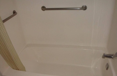 North San Antonio - SAT Hotel | American Motel