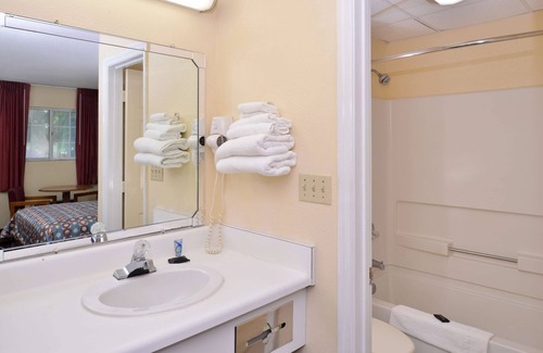 Edenton Hotel | Americas Best Value Inn Edenton