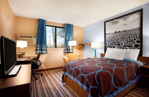 Pittsburg Hotel | Americas Best Value Inn Pittsburg