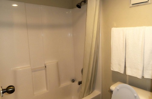 Tucker Hotel | Americas Best Value Inn Tucker