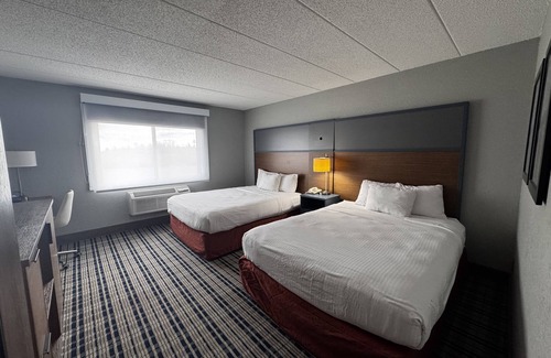 White Bear Lake Hotel | AmericInn by Wyndham White Bear Lake St. Paul