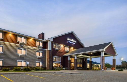 Mounds View Hotel | AmericInn by Wyndham Mounds View Minneapolis