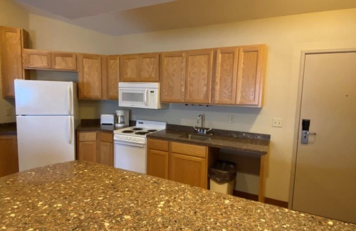 Viroqua Hotel | AmericInn by Wyndham Viroqua