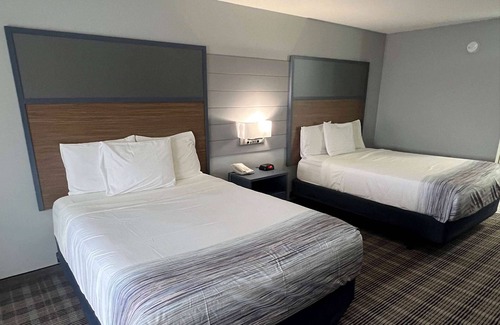 Viroqua Hotel | AmericInn by Wyndham Viroqua