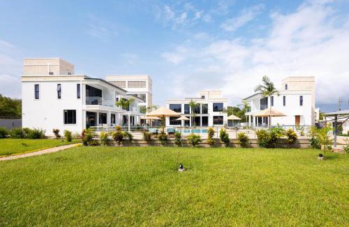 Ukunda Hotel | Amkia Villas Diani