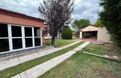 Maipú Casa | Amplia casa con quincho y pileta cerca de Bodegas