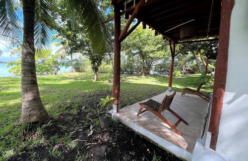 Huay-Pix Casa | Cómoda cabaña frente a laguna: 2 dormitorios, a minutos de Bacalar y Chetumal