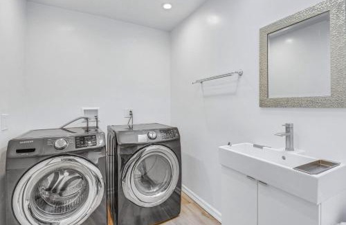 Torrance Apartamento | An Exceptional Family Home in Torrance,Redondo