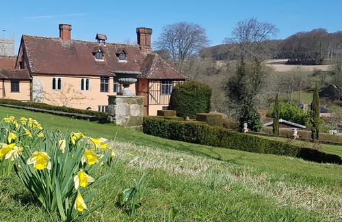Tollard Royal Casa | Alojarse en esta casa extraordinaria e histórica de grado II * es una experiencia única.