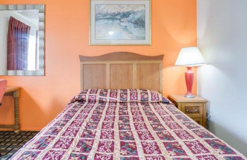 Southwest Anaheim Hotel | Anaheim National Inn