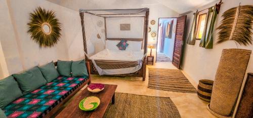 Paje Cabina | Ananda Beach Hotel