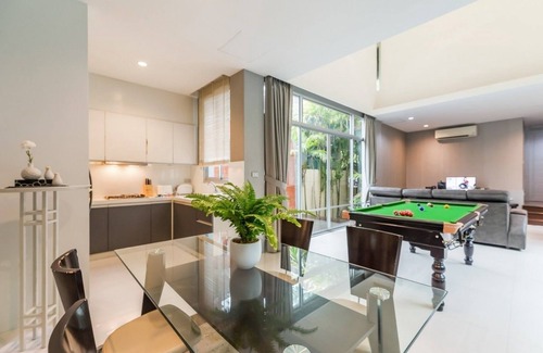 Na Chom Thian Villa | AnB Pool Villa 2BR Red in Pattaya