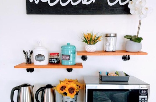 Harbor Hotel | Anchor Pointe Inn