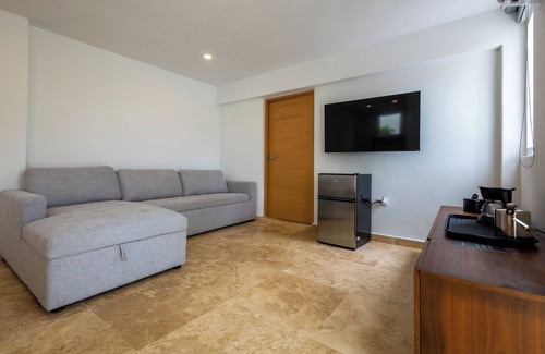 Sardinera Hotel | Anchors Hotel
