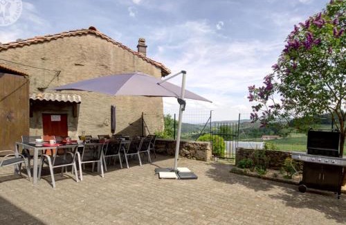 Chalmazel-Jeansagniere Casa | Ancienne ferme rénovée avec jardin, charme et confort authentique - FR-1-496-249