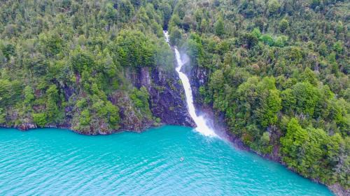 Cochamo Hotel | Andes Lodge, Puelo Patagonia