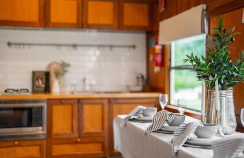 Alpine Casa | Angas Carriage, Alpine, Southern Highlands