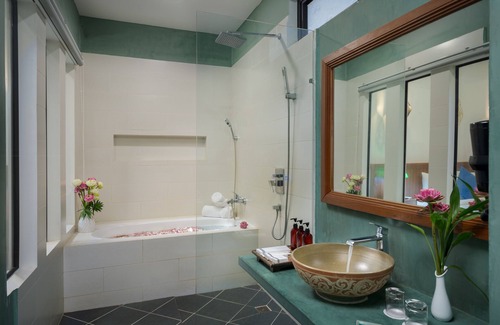 Wat Bo Area Hotel | Angkor Aurora