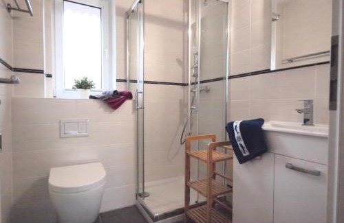 Gollendorf Apartamento | Anker mit umzäunter Sonnenterrasse