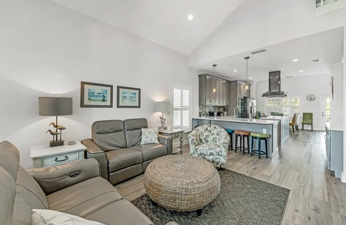 Bouvet Island Casa | Anna Maria Island Rental with Saltwater Pool and Elevator - Steps to Beach!