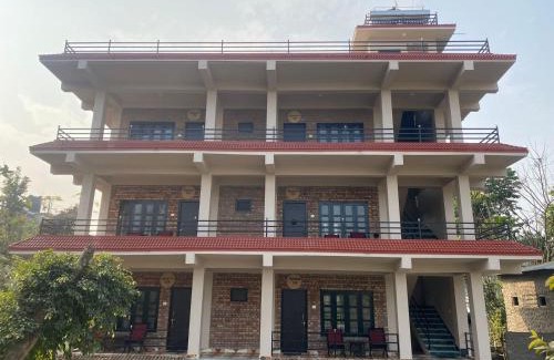 Sauraha Hotel | Annapurna View Lodge