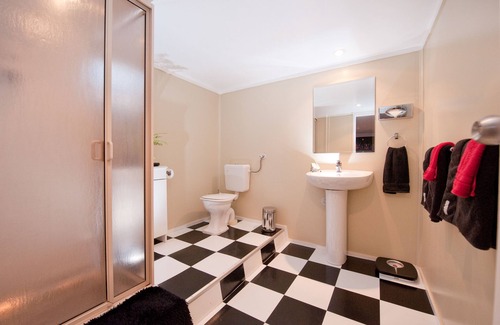 Whanganui Hotel | Anndion Lodge Motel and Function Centre