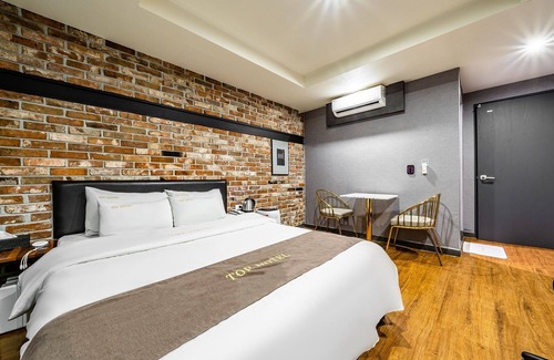 Suwon Hotel | Ansan Sangnoksu Top