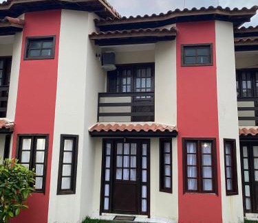 Puerto Seguro Center Apartamento | AP27 com 2 Suítes a Poucos Passos da Praia de Taperapuã