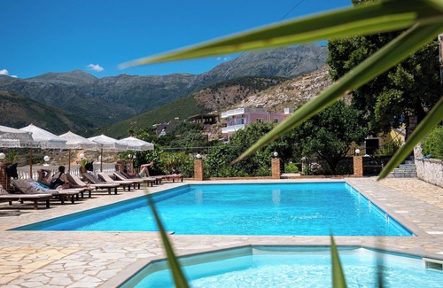 Himare Apartamento | Apart Hotel Alex