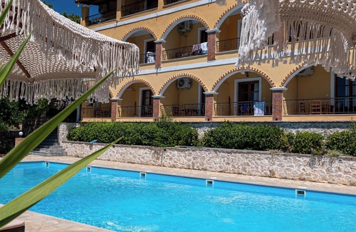 Himare Apartamento | Apart Hotel Alex