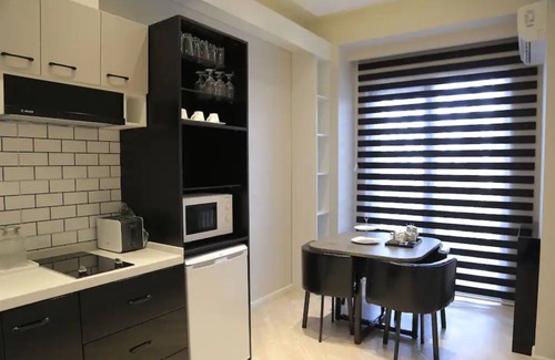 Dushanbe Apartamento | APART-HOTEL Suzani (Deluxe Unit 5)