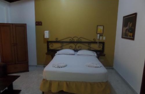 Cali Hotel | Aparta Hotel Plaza Real Norte