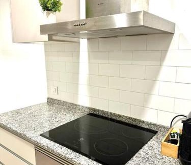 Collblanc y La Torrassa Apartamento | Apartamento Lauda