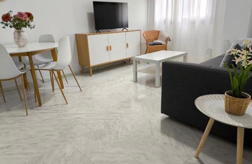 Parque Alcosa Apartamento | Apartamento acogedor - piscina - parking