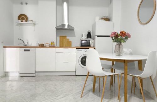 Parque Alcosa Apartamento | Apartamento acogedor - piscina - parking