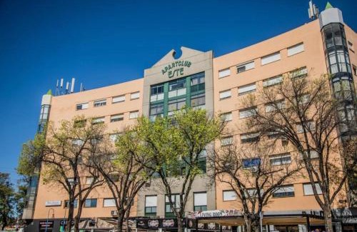 Parque Alcosa Apartamento | Apartamento cerca del aereopuerto