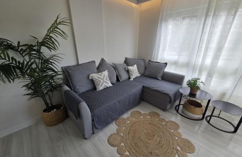 Castro Urdiales Apartamento | Apartamento en la playa de Brazomar wifi y garaje