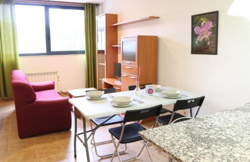 Santiago de Compostela Apartamento | Apartamentos Turísticos Cancelas by Bossh Hotels