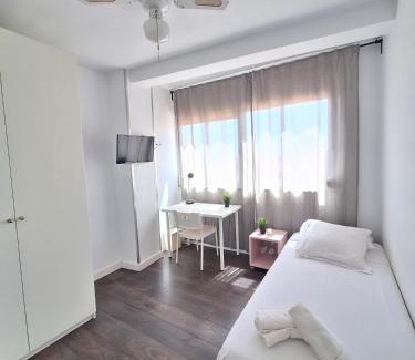 Almeria Centro Apartamento | Apartamento Puerta Purchena Almeria