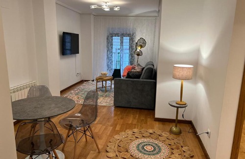 Ribadesella Apartamento | Apartamentos El Escudo Centro