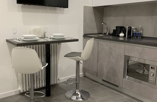 Cerchia dei navigli Apartamento | ApartHotel Bossi