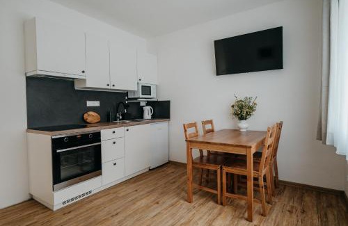 Straznice Apartamento | Apartmán Ve Dvoře Strážnice
