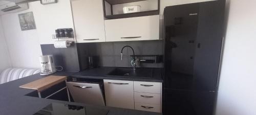 Vantacici Apartamento | Apartman Lili
