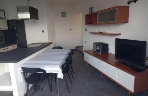 Vantacici Apartamento | Apartman Lili