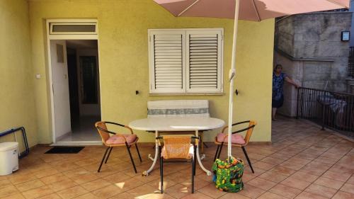 Veljun Primorski Apartamento | Apartman Milka