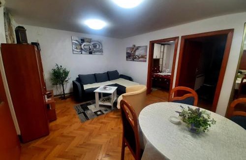 Kraljevo Apartamento | Apartmani Konak 2