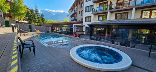 Shiligarnika Apartamento | Apartmanica Double room apartment 101-12, with AC, big terrace, St Ivan Rilski 4 star SPA Resort, Bansko