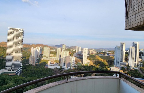 Belo Horizonte Apartamento | Apartment with incredible views in Vila da Serra, close to everything - Nova Lima