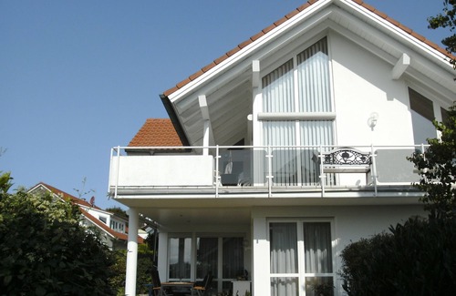 Radolfzell am Bodensee Apartamento | Apartamento 'Obere Weinburg' con terraza y wifi