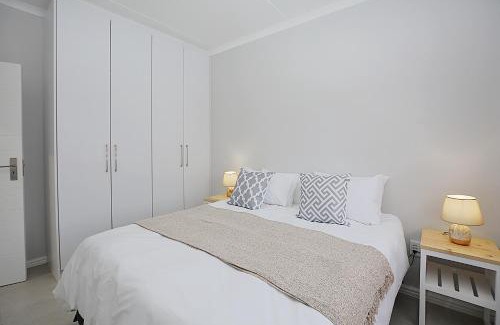 Bloubergstrand Apartamento | Apartment 1-bedroom #8-Leetch Views